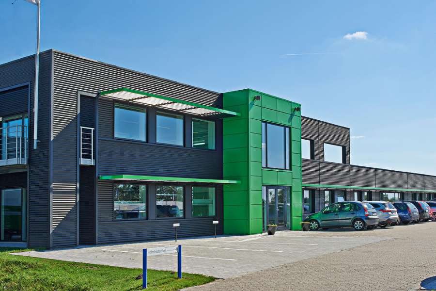 Grüne Druckerei in schönem, buntem Rahmen, Trykkerivej 2, 6900 Skjern